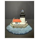 The Danbury Mint  Detroit River Light