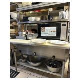 Warming Station with Cultry Board