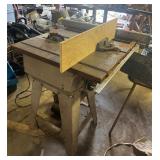 Table Saw w/ Fence & Cast Iron Top