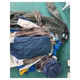 Assorted Mens and Women s Vintage Clothing