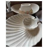 Kitchen Plates and Utensils