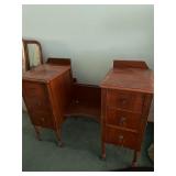 Vanity Table with Mirror