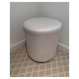 Carter ottoman