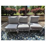 Outdoor lounge set and table