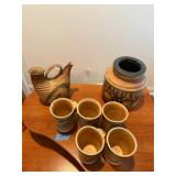 Assortment of pottery pcs