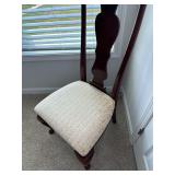 Traditional Queen Ann-style Cherry Wood Dining Sid