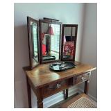 Edwardian-style Mahogony Vanity Table