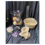 Assorted Home Decor Items