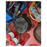 stover cast iron waffle maker