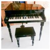 CHILDS PIANO