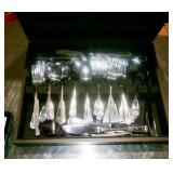 SILVERPLATE FLATWARE