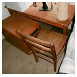 CHILDS OAK TABLE & CHIARS