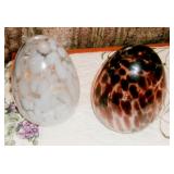 HAND BLOWN SPECKELD GLASS EGGS