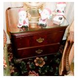COMMODE END TABLE