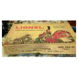 LIONEL TRAIN SET
