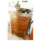 OAK CHEST