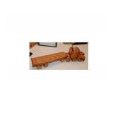 SEMI-TRUCK CRIBBAGE BOARD