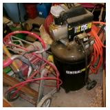 AIR COMPRESSOR