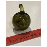 Green blonde glass apple signed Williams 1974