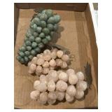 3 bunches of marble grapes