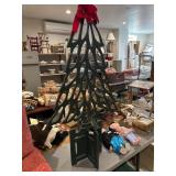 Wooden Christmas tree w/lights
