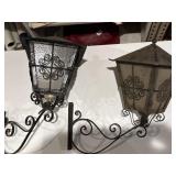 Carriage style vtg light fixtures
