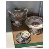 Assrted decorative dishes