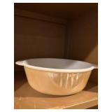 Fire King 1 1/2qt bowl
