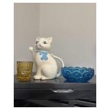 Vtg glass and cat teapot