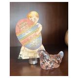 Small Fenton? Hand, flower, frog, vintage Easter