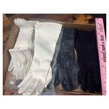 Vtg ladies gloves 2-leather