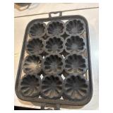 Cast iron corn muffin pan 11" x 14ï¿½