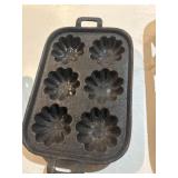 Cast iron corn muffin pan 10" x 7ï¿½