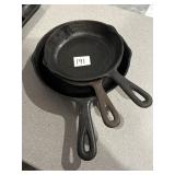 3 cast iron skillets 8", 2-6ï¿½