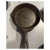 Phillipi Richard cast iron skillet #82? 6.5"