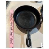 5B 8 inch cast-iron skillet