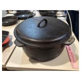 Large cast-iron Dutch oven w/lid -12.5"x6ï¿½