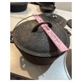 Classic cast-iron Dutch oven with lid