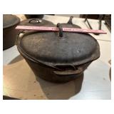 Cast-iron Dutch oven with lid #8