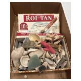 Cigarbox with shells