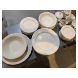 43 pcs Signature stoneware made in japan