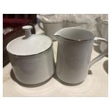 Noritake Reina cream and sugar