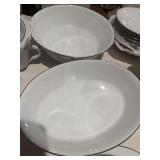 Noritake Reina serving dishes