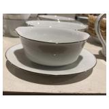 Noritake Reina gravy boat