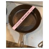 10SK cast iron skillet