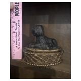 Adorable trinket box w/dog