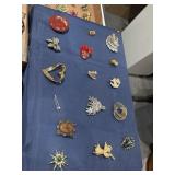Costume jewelry 16 brooches