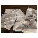 Vtg linens
