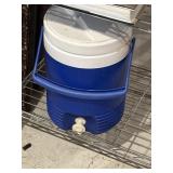 Igloo cooler