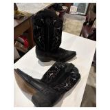 Womens 8 1/2 cowboy boots. Leather